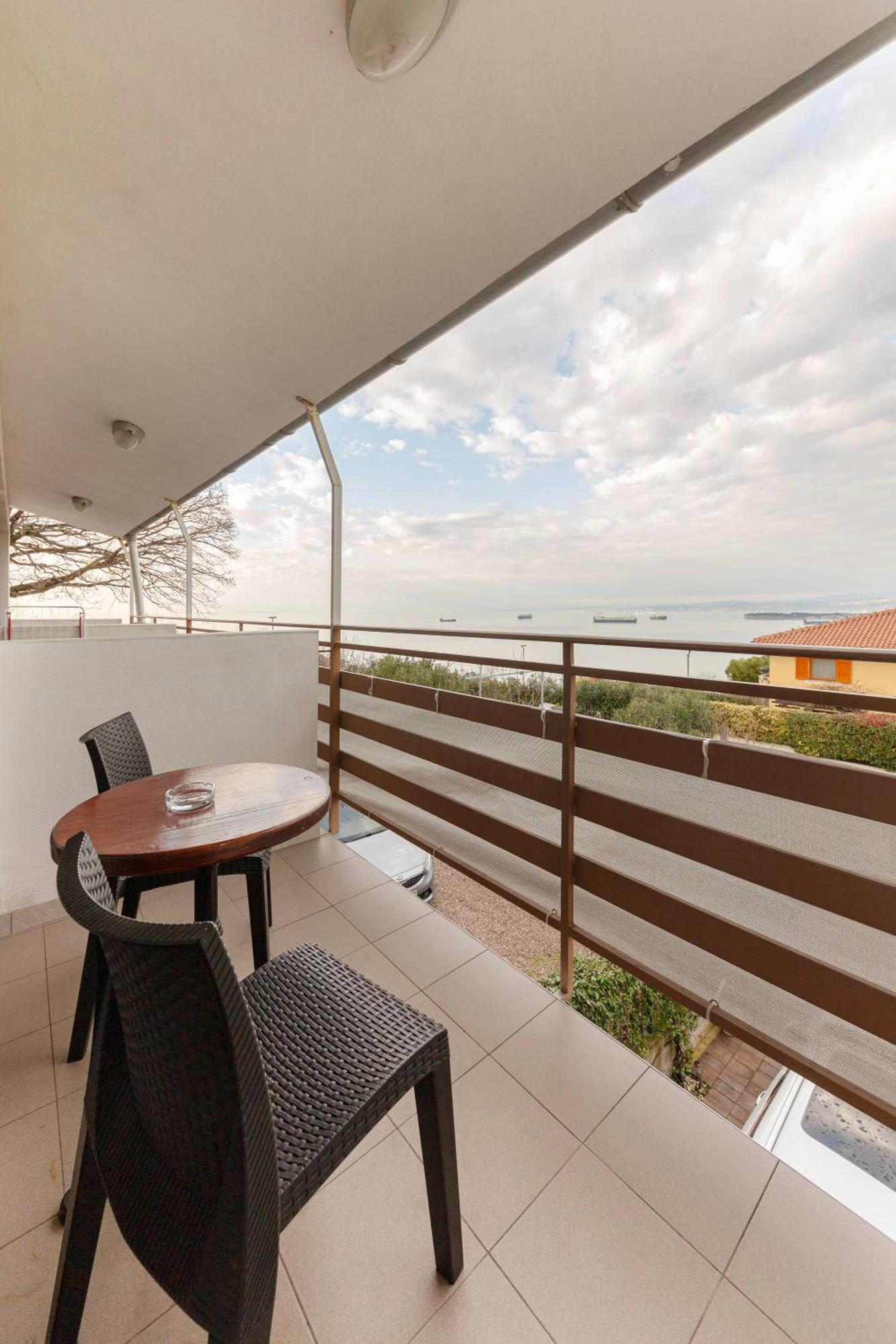 Apartma Gaja Koper Zewnętrze zdjęcie